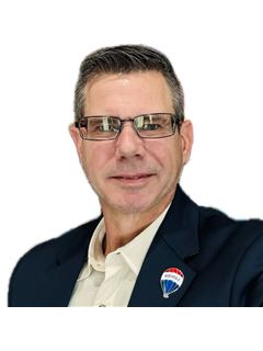 Erik Johnston - RE/MAX Lake Livingston
