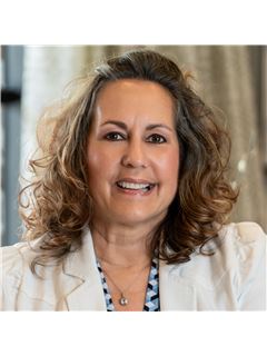 Myra Aja - RE/MAX Universal