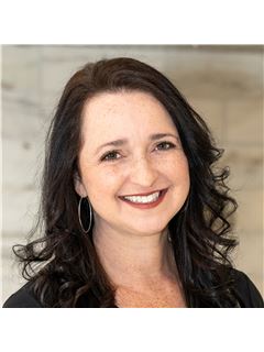 Vivianne Majors - RE/MAX ONE