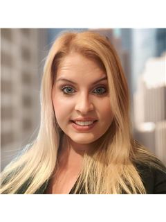 Kristen Ruiz - RE/MAX Universal