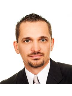 Marcin Krempa - RE/MAX Premier