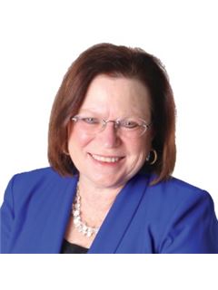 Cherie Smith Zurek - RE/MAX Suburban