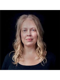 Kelly Gisburne Avalos - RE/MAX Premier