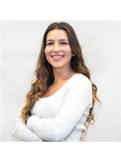 Daniela Valenti - RE/MAX At Home