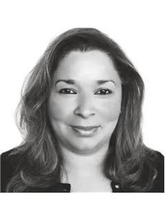 Maria Garcia - RE/MAX Legends