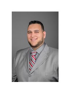 Hamza Hassan - RE/MAX 10