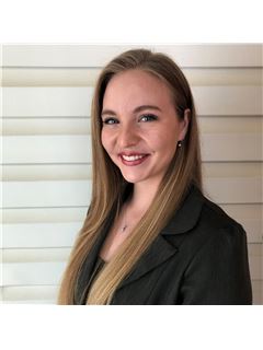 Hannah Daniel - RE/MAX Sauk Valley