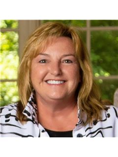 Peggy Alexa - RE/MAX 10