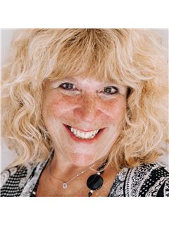 Connie D. Abels - RE/MAX Premier