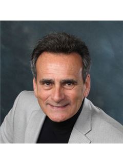 Raymond S. DeVito - RE/MAX 10 New Lenox