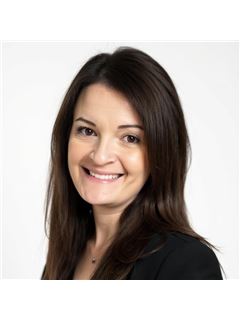 Amal Dajani - RE/MAX 10