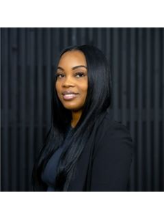 Alleandrea Pinkston - RE/MAX 10