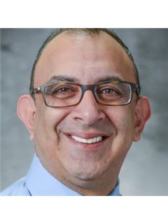 Karry Razik - RE/MAX 1st Service