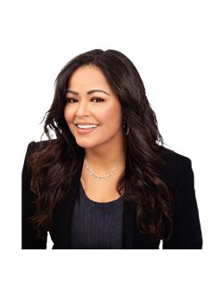 Ana Ramirez - RE/MAX Legends