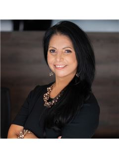 Angie Lotz - RE/MAX All Pro