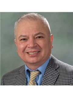 Victor M. Pelayo - RE/MAX All Pro