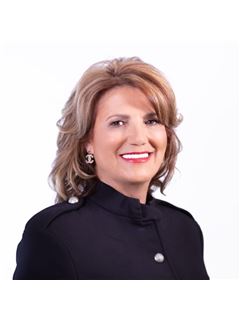 Franchisenehmer/in - Lydia Memeti - RE/MAX Legends