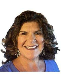 Lisa K. Koonce - RE/MAX of Naperville