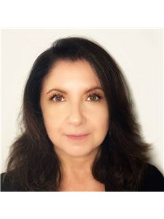 Maria Mastrolonardo - RE/MAX of Naperville