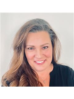 Jill L. Drebing - RE/MAX 10