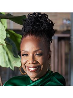 Andretta K. Robinson - RE/MAX 10