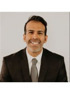 Edwardo Castillo - RE/MAX Sauk Valley