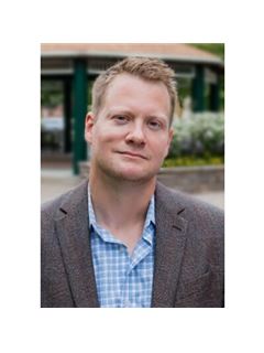 Gino Albert - RE/MAX Plaza