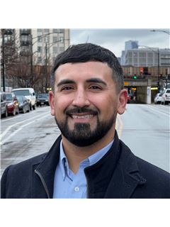 Elias Villanueva - RE/MAX Premier