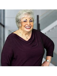 Carmen M. Keslin - RE/MAX 10