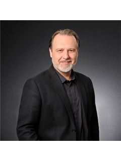 Brendan McNab - RE/MAX At Home