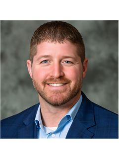 Associate - Corey Feldpausch - RE/MAX Real Estate Professionals