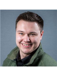 Cam Givens - RE/MAX New Horizons