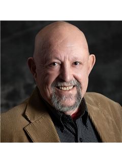 Stanley Blood - RE/MAX EDGE