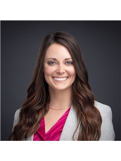 Seirra Lotre - RE/MAX Real Estate Professionals