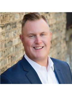Matt Smith - RE/MAX Real Estate Professionals