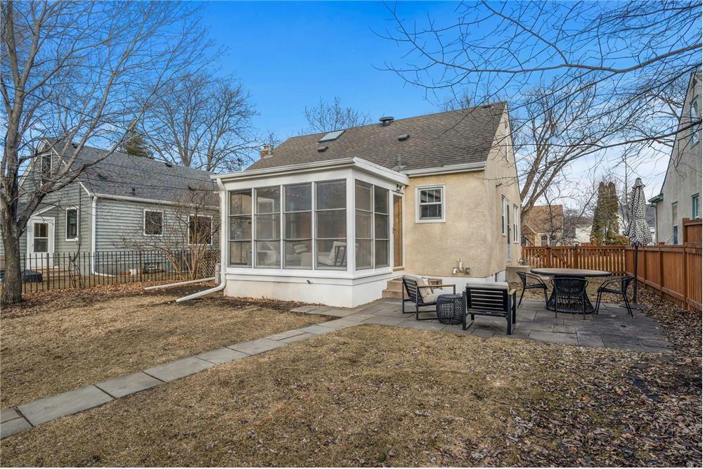 Residential Single Family Home Minneapolis, Minnesota, United