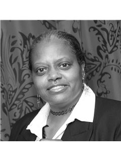 Lisa Hailey-Knight - RE/MAX Select