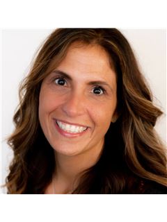 Andrea Shaw - RE/MAX Select
