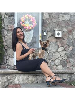 Elizabeth Medrano - RE/MAX First Realty II