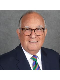 Associate - Robert Garver - RE/MAX Select