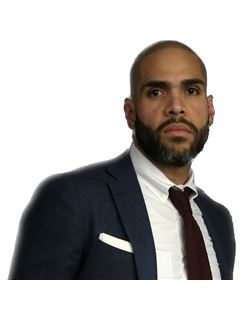 Vicente Vaca - RE/MAX Select