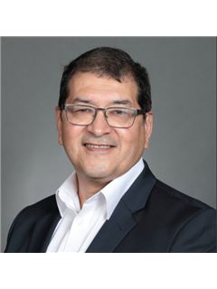 Freddy Ulises Molina - RE/MAX Properties