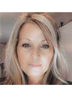 Lucia Mastapeter - RE/MAX Our Town