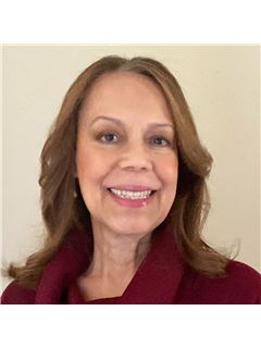 Delfina D. Lester - RE/MAX Diamond, Realtors