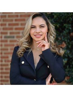 Wendy Medina - RE/MAX Our Town