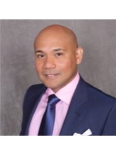 Broker/Owner - Vincent Baricaua - RE/MAX Our Town