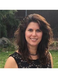 Jacqueline Panepinto - RE/MAX 1st Advantage