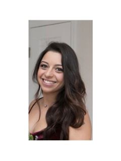 Christina Stratakis - RE/MAX 1st Advantage - The Robert Dekanski Team