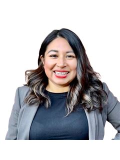 Gabriela Gomez - RE/MAX Select