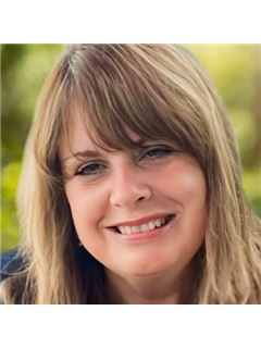 Donna M. Gonabe - RE/MAX House Values
